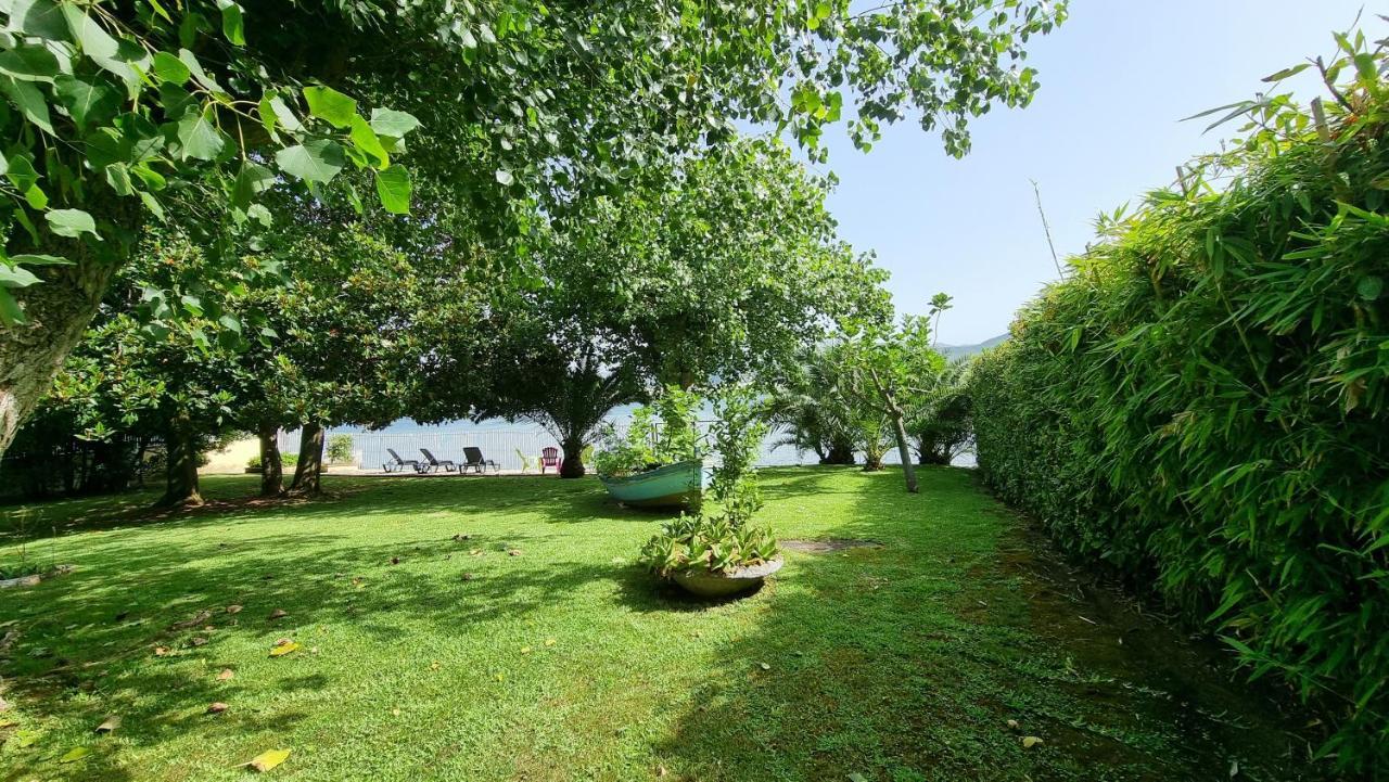 Villa Cecilia Sul Lago Fronte Mare Сперлонга Екстериор снимка