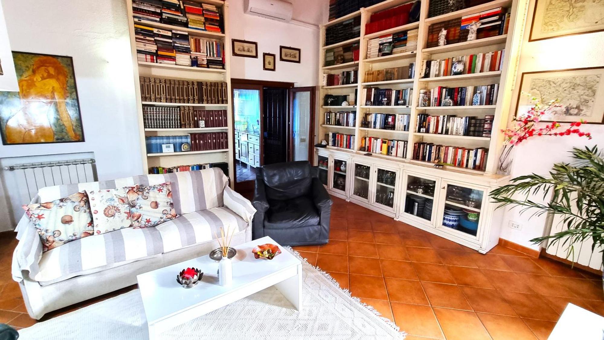 Villa Cecilia Sul Lago Fronte Mare Сперлонга Екстериор снимка